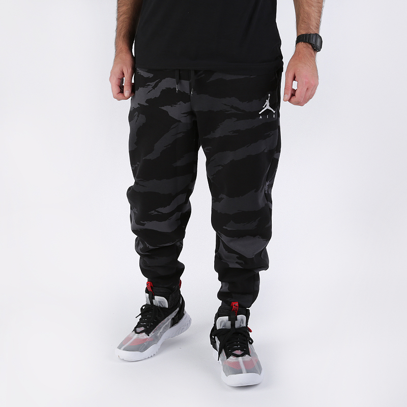 мужские черные брюки Jordan Jumpman Fleece Camo Pant BQ5662-010 - цена, описание, фото 1